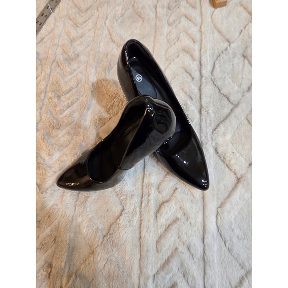 Shoes - Black Patent Pointed Toe Stiletto‎ Pumps High Heels Womens Size 8.5